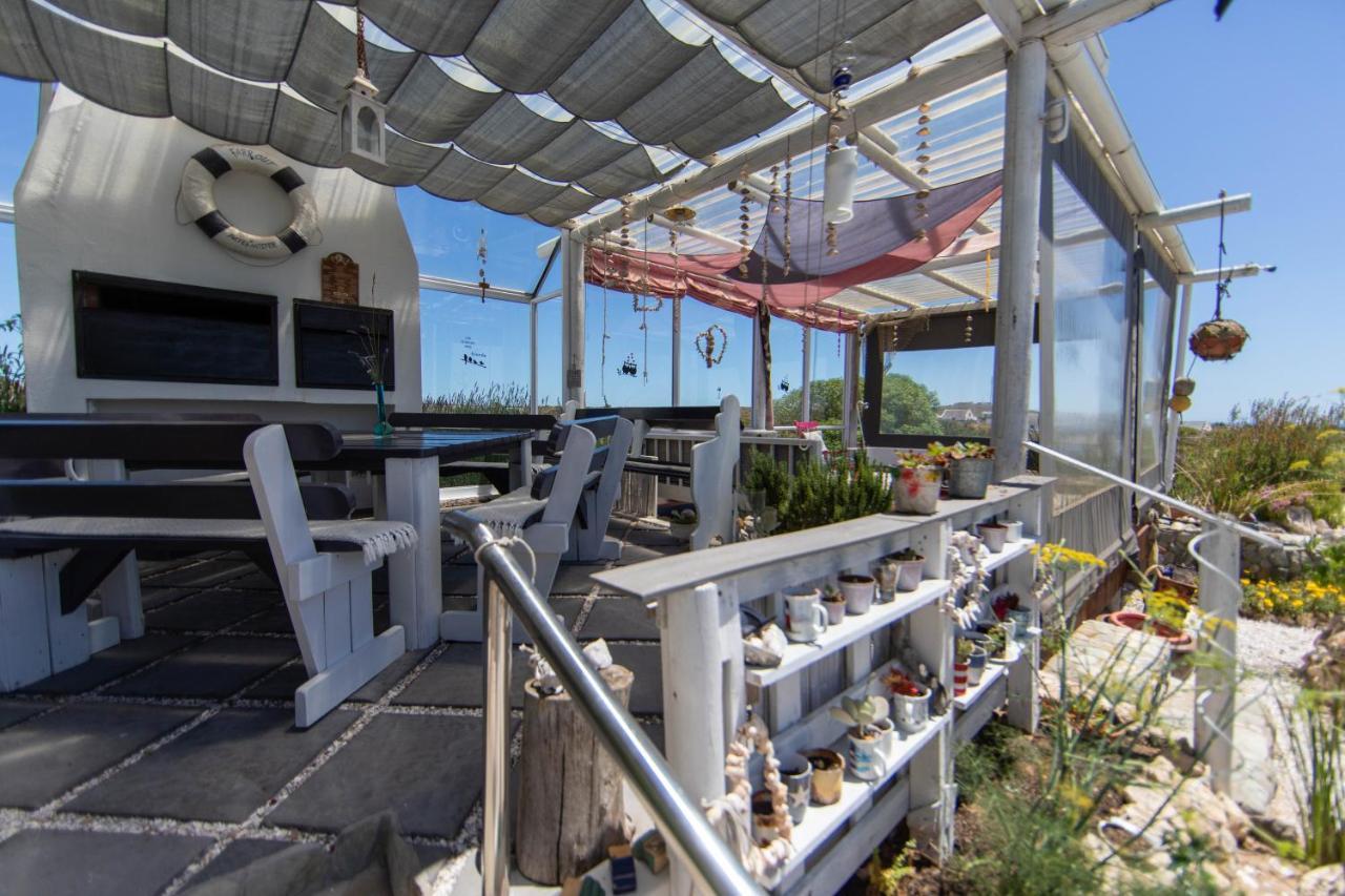 Farr Out Guest House Paternoster Buitenkant foto