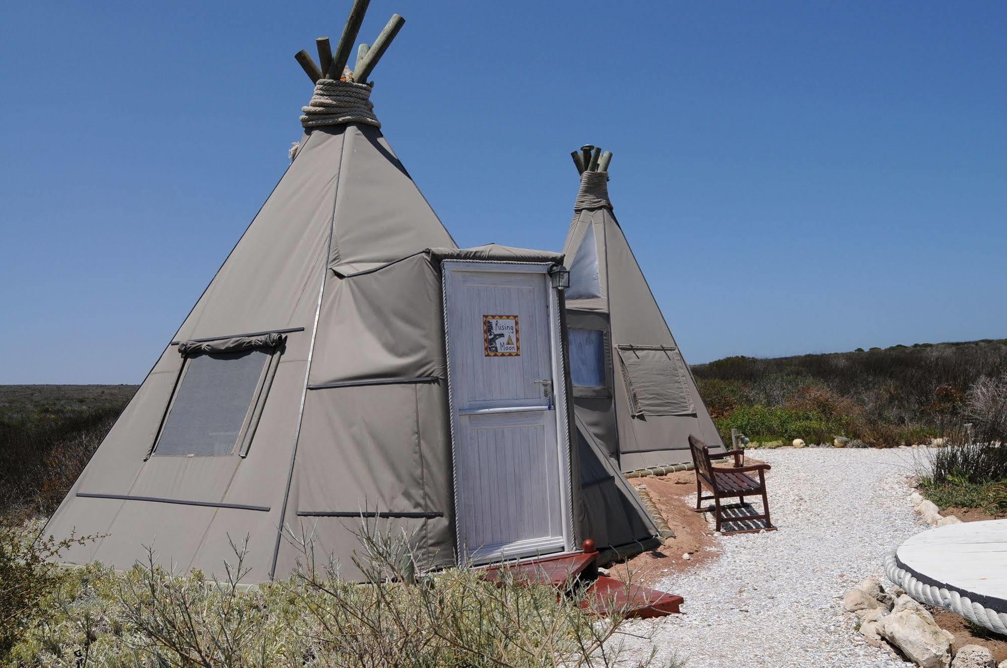 Farr Out Guest House Paternoster Buitenkant foto